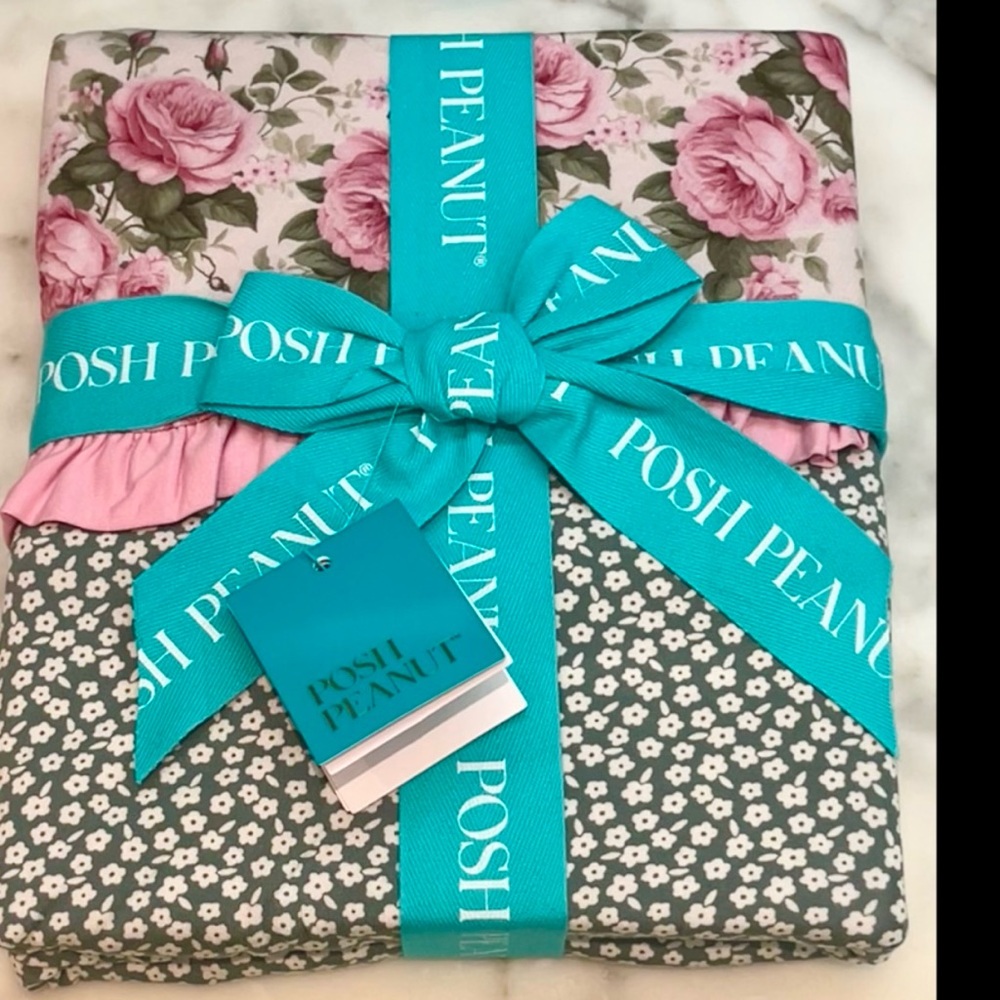 Posh Peanut Ruffled Patoo Blanket